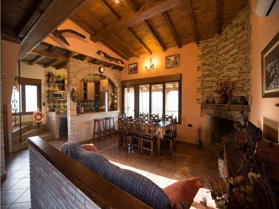 Casa Rural Apartamento Las Malpicas Наваконсехо Екстериор снимка